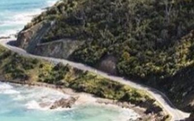 I AM WHERE STORIES UNFOLD GROWS